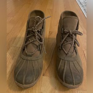 UGG Greda Duck Boots